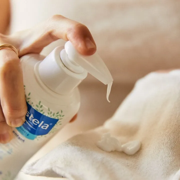 Mustela Bebé-Criança Leite de Higiene sem Enxaguamento