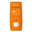 Бальзам для губ Avene Sun Stick for Sensitive Areas SPF50+