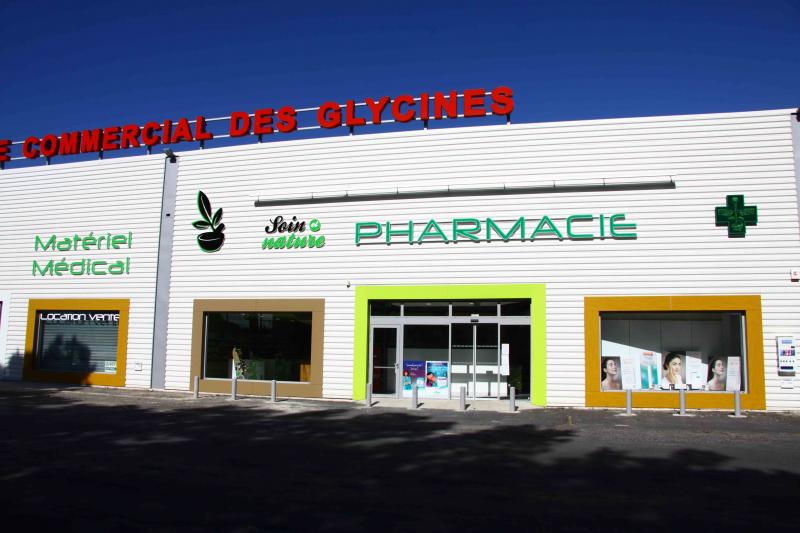Photo de l'ensemble commercial de la Pharmacie de mailloles soin-et-nature.com à Perpignan